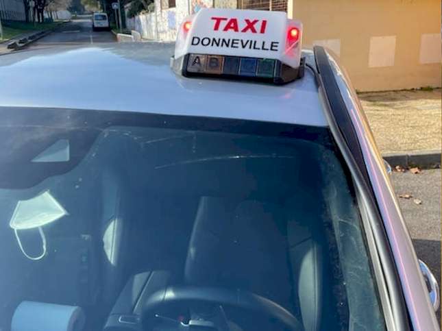 taxi-vsl Ayguesvives
